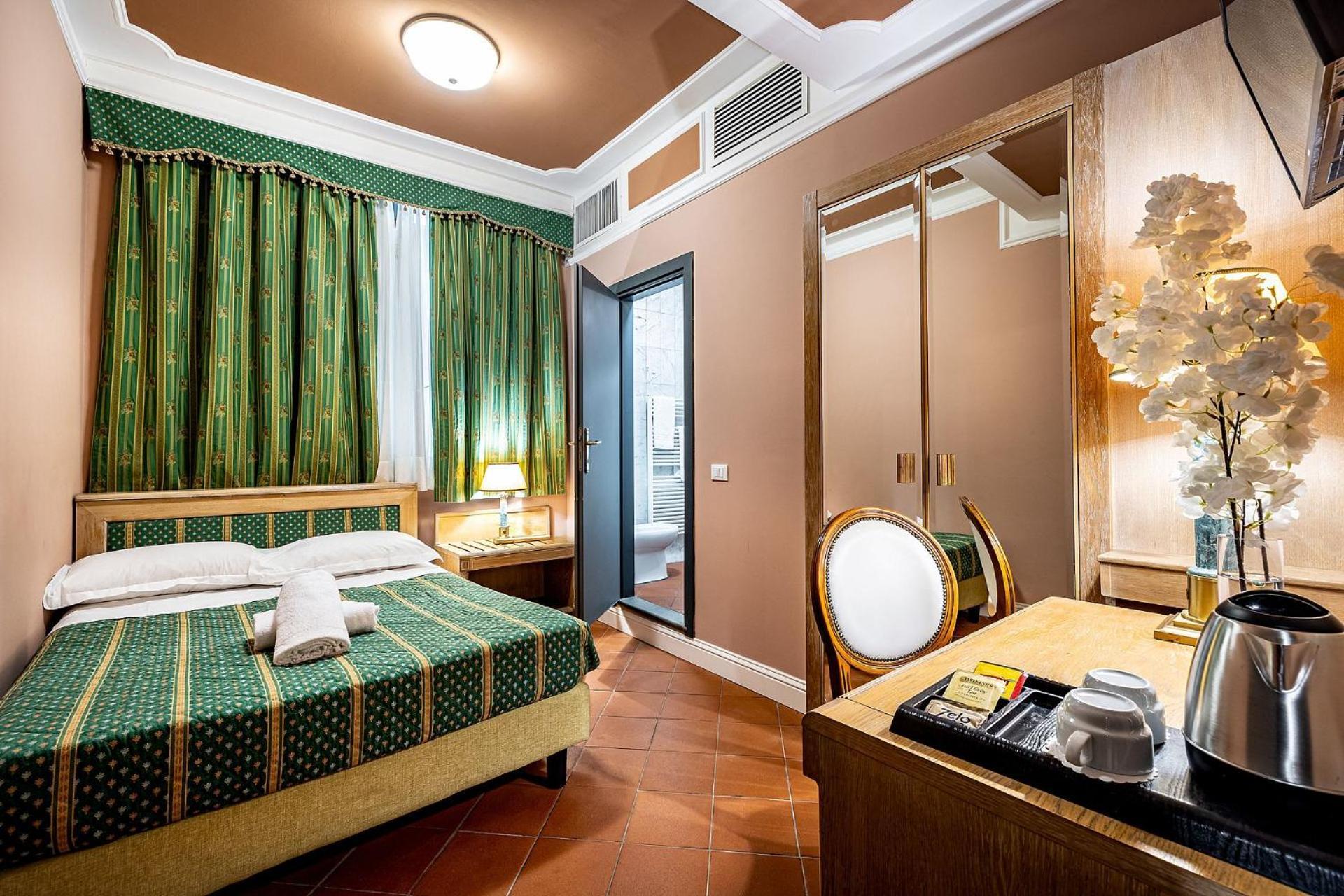 Queen Room